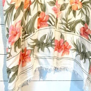 Floral kimono! Only worn once! One size & in great condition!